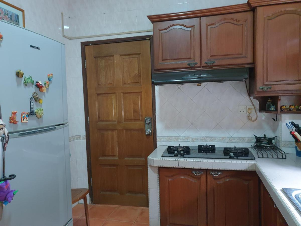 Lavender Impian Homestay カジャン エクステリア 写真